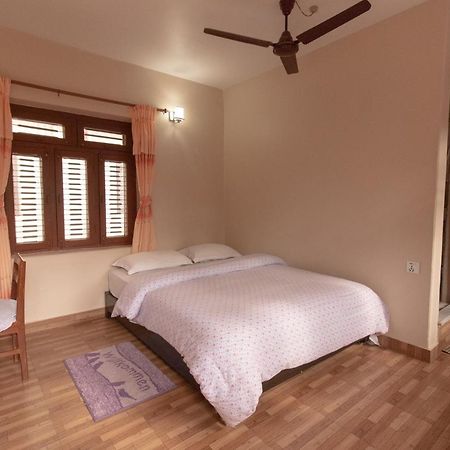 New Tourist Guest House Pokhara Kültér fotó