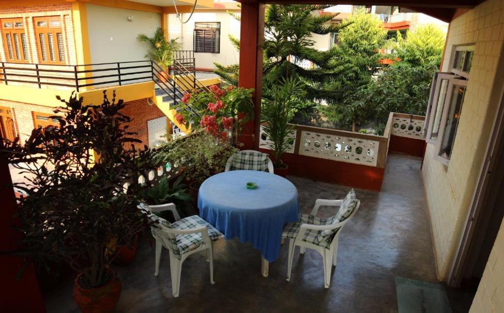 New Tourist Guest House Pokhara Kültér fotó