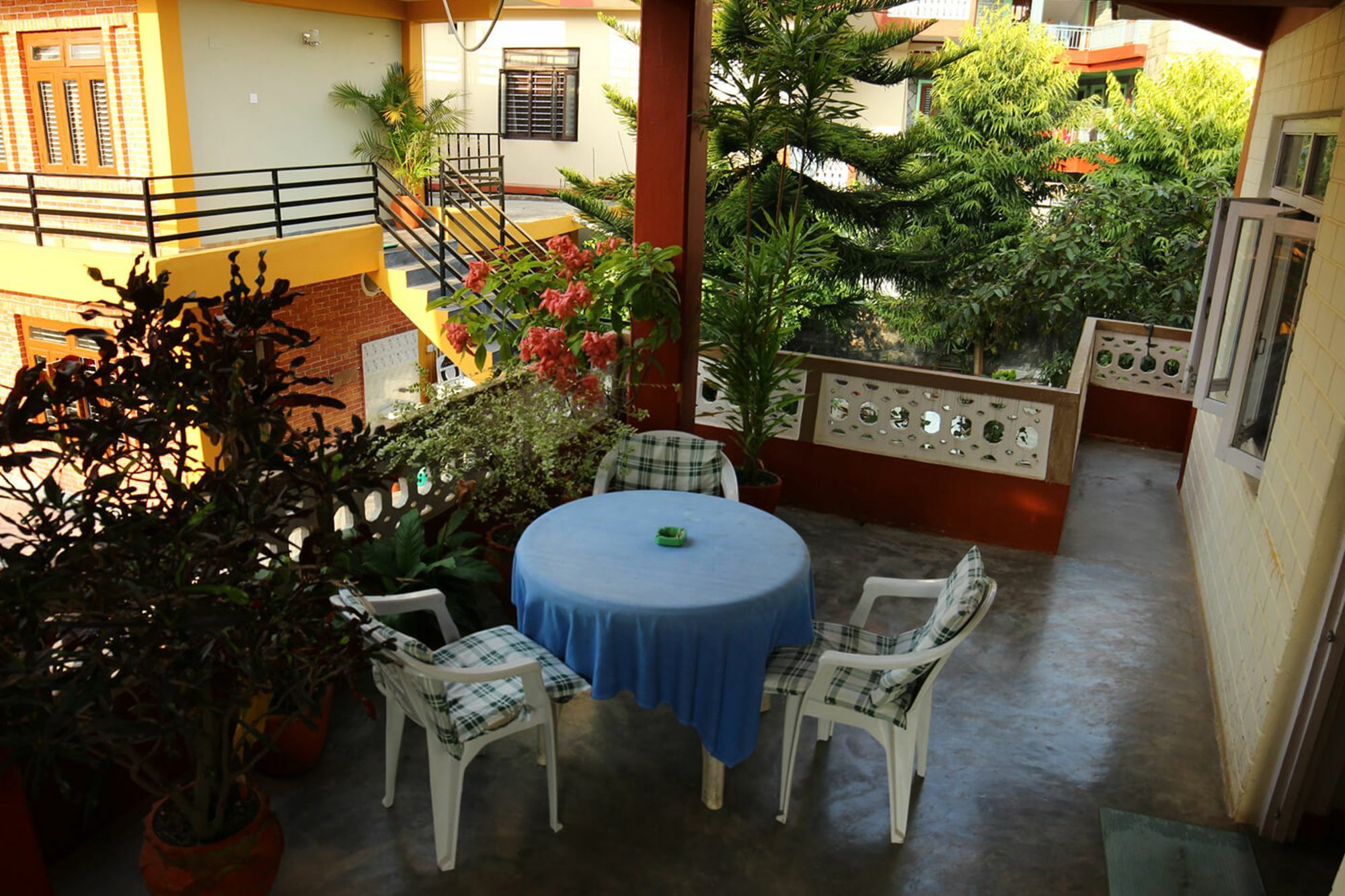 New Tourist Guest House Pokhara Kültér fotó